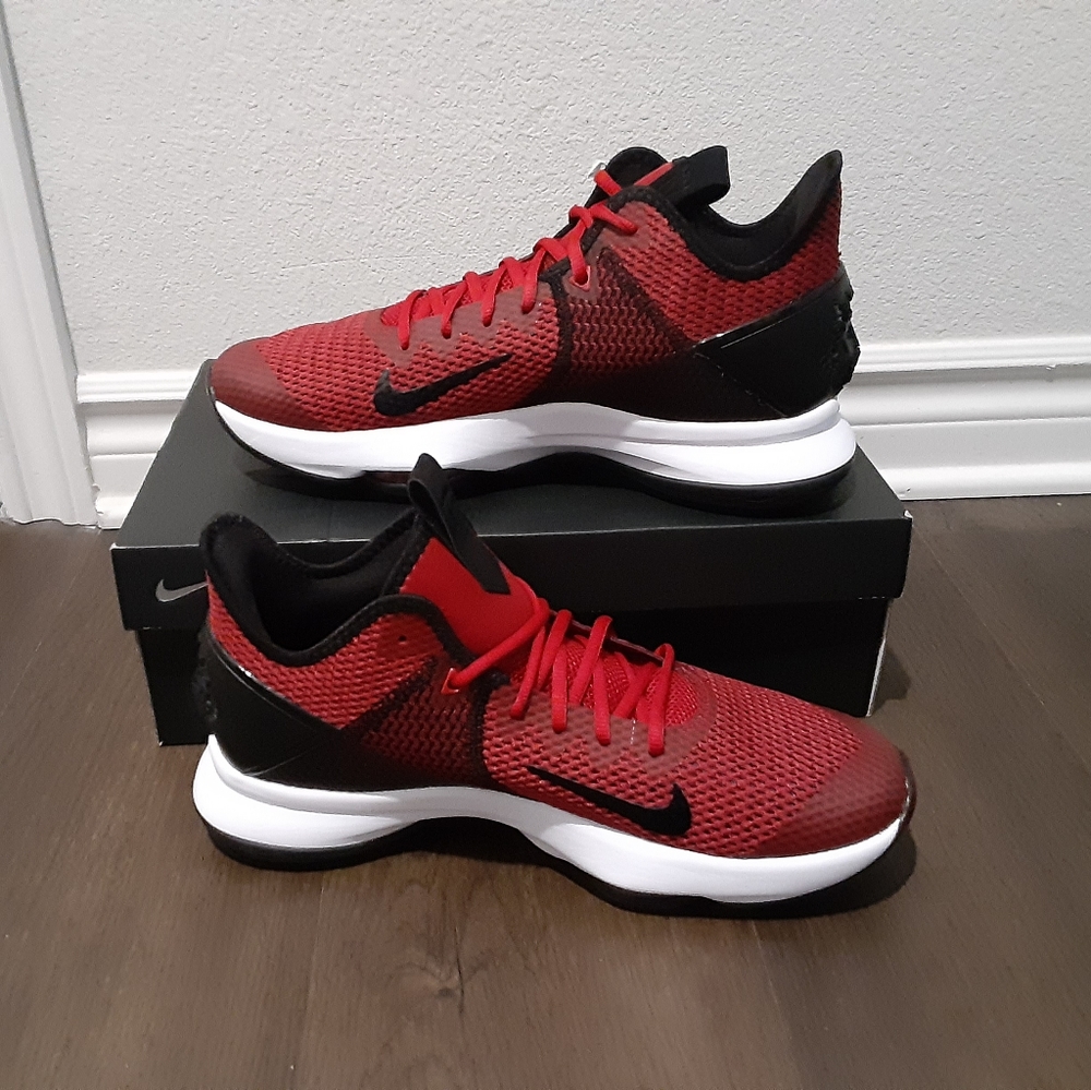 Nike LeBron Witness - Picture 4 of 4